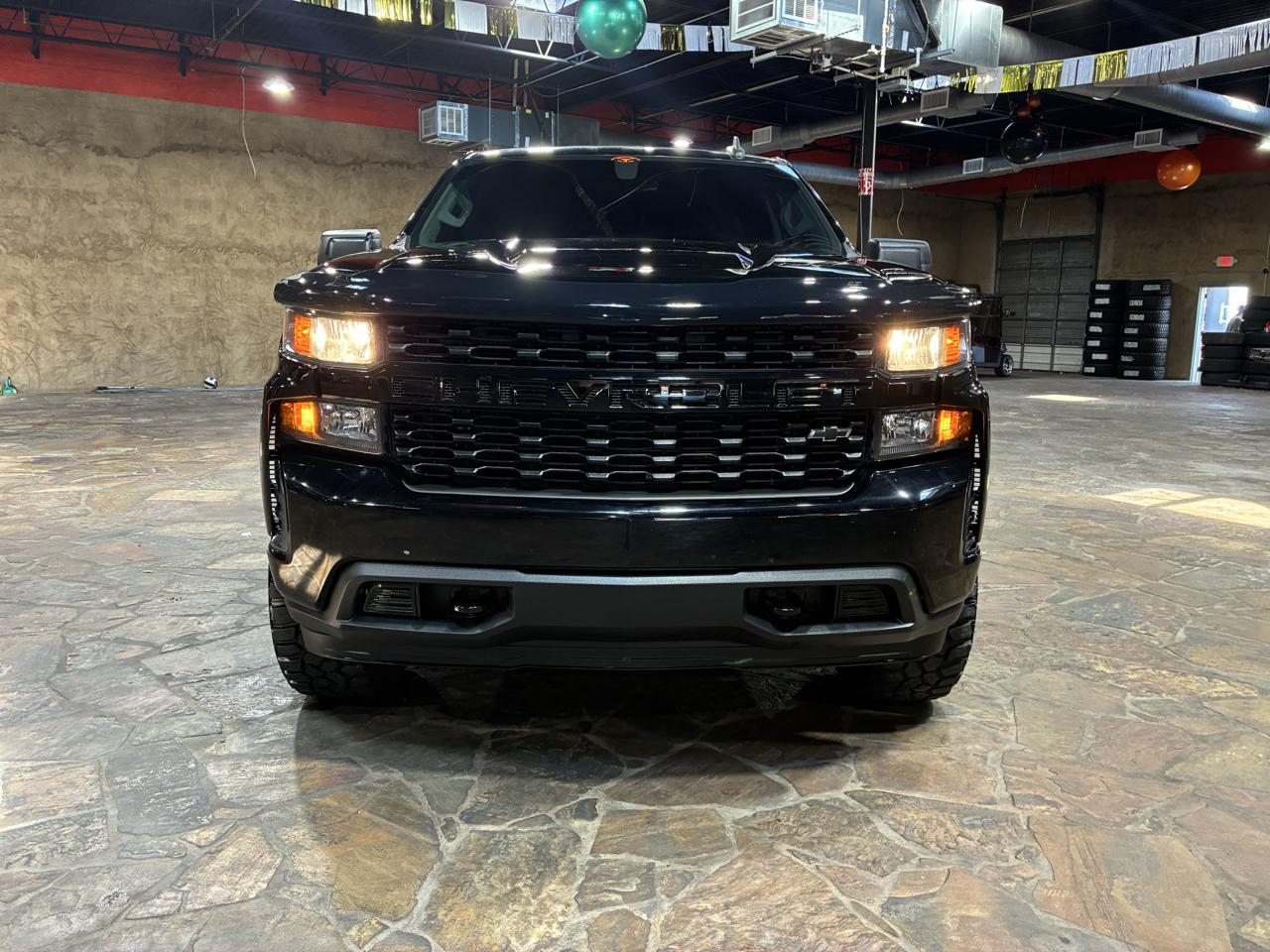 chevrolet silverado 1500 2019 3GCPWBEF4KG102079 image chevrolet silverado 1500 2019 3GCPWBEF4KG102079 image